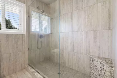 4355 Glen Vista Ct, Redding, CA 96002 photo 32