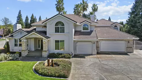 4355 Glen Vista Ct, Redding, CA 96002 photo 2