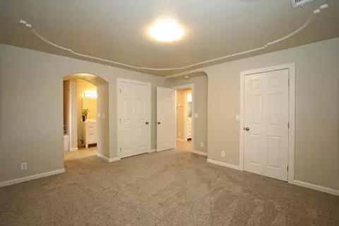 Bedroom - 2900 Lanning Ave, Redding, CA 96001 photo 3 of 3