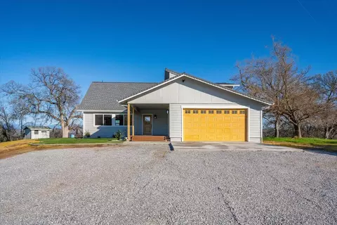 16105 Julie Ln, Red Bluff, CA 96080
