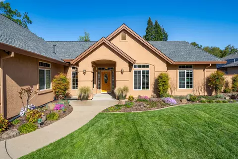 Exterior - 4803 Clark River Dr, Redding, CA 96002 photo 12 of 38