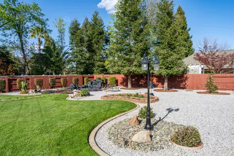 Exterior - 4803 Clark River Dr, Redding, CA 96002 photo 35 of 38