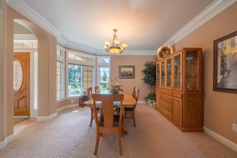 Dining - 4803 Clark River Dr, Redding, CA 96002 photo 2 of 5