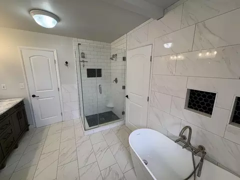 Bath - 41139 Brown Rd, Fall River Mills, CA 96028 photo 2 of 4
