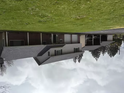 41139 Brown Rd, Fall River Mills, CA 96028