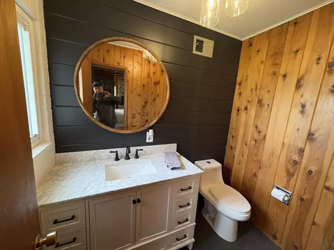 Bath - 41139 Brown Rd, Fall River Mills, CA 96028 photo 1 of 4