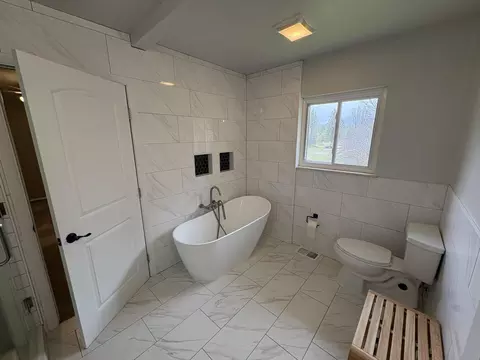 Bath - 41139 Brown Rd, Fall River Mills, CA 96028 photo 3 of 4