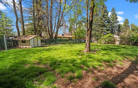 2266 Washington Ave, Redding, CA 96001 photo 24