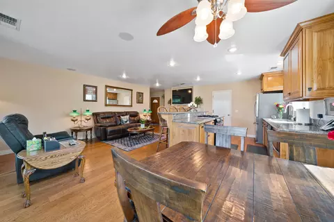 Dining - 4660 Memory Ln, Redding, CA 96001 photo 1 of 2