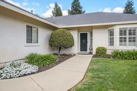 1665 Brinn Dr, Redding, CA 96001 photo 2