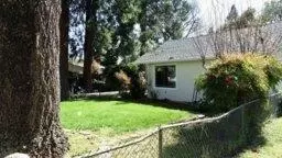 2571 Russell St, Redding, CA 96001 photo 3