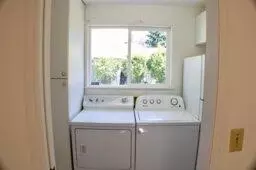 2571 Russell St, Redding, CA 96001 photo 20