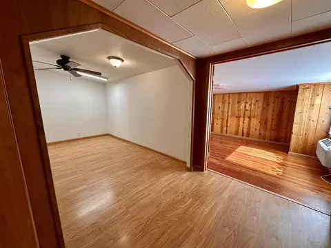 2571 Russell St, Redding, CA 96001 photo 29