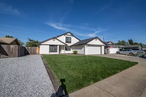 1582 Marigold Way, Redding, CA 96003