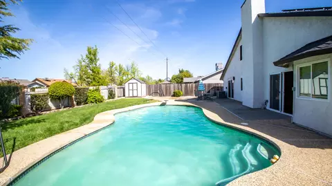 1582 Marigold Way, Redding, CA 96003 photo 28