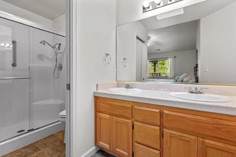 1426 Gladstone Ct, Redding, CA 96001 photo 24