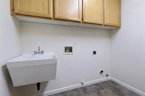 1426 Gladstone Ct, Redding, CA 96001 photo 26