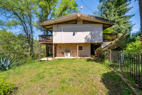 750 Pioneer Ct, Redding, CA 96001 photo 32