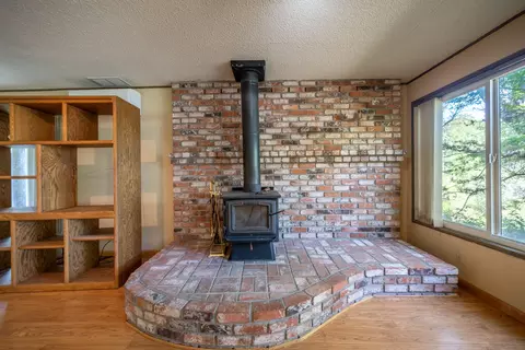 750 Pioneer Ct, Redding, CA 96001 photo 18