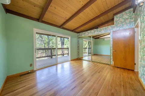 750 Pioneer Ct, Redding, CA 96001 photo 16