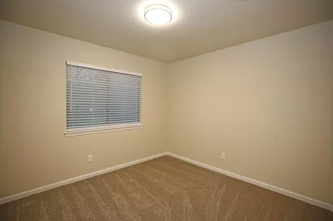 Bedroom - 2098 El Reno Ln, Redding, CA 96001 photo 2 of 3