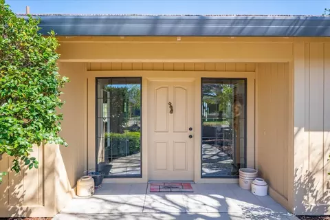Entry Way - 16946 Campo Calle, Redding, CA 96001 photo 6 of 6