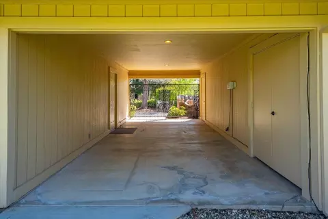 Exterior - 16946 Campo Calle, Redding, CA 96001 photo 34 of 46