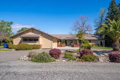 Exterior - 16946 Campo Calle, Redding, CA 96001 photo 1 of 46