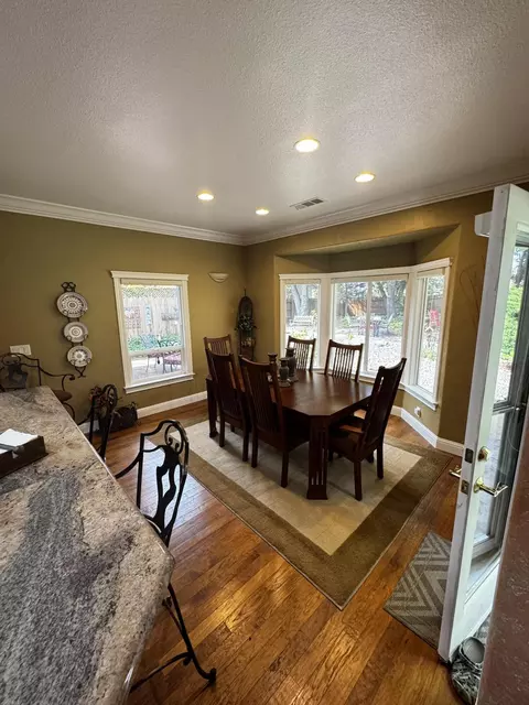 4660 Yellowstone Dr, Redding, CA 96002 photo 22