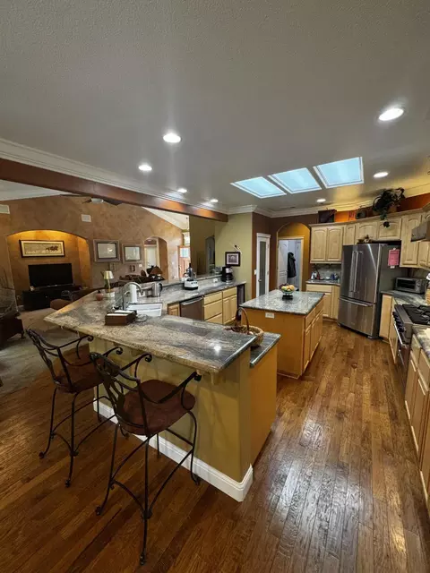 4660 Yellowstone Dr, Redding, CA 96002 photo 16