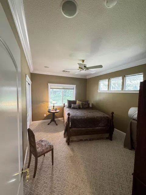 4660 Yellowstone Dr, Redding, CA 96002 photo 27