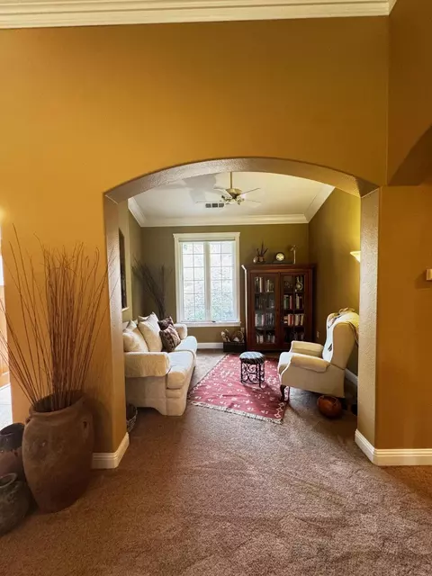 4660 Yellowstone Dr, Redding, CA 96002 photo 13