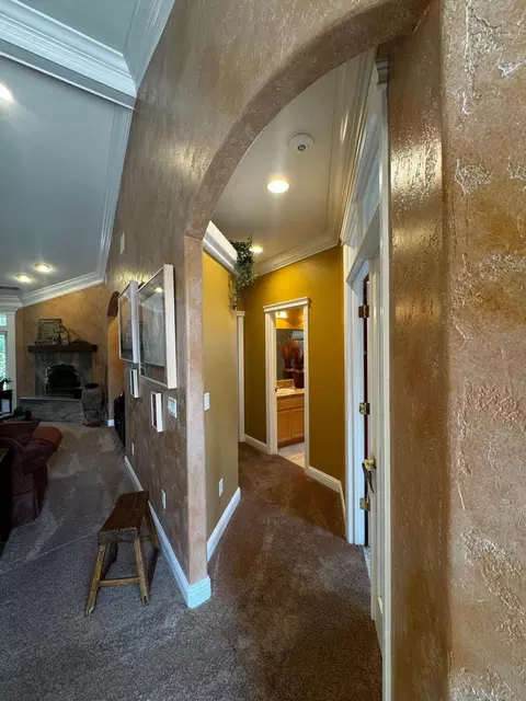 4660 Yellowstone Dr, Redding, CA 96002 photo 23