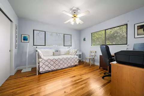 Bedroom - 22145 Gilmore Ranch Rd, Red Bluff, CA 96080 photo 3 of 4