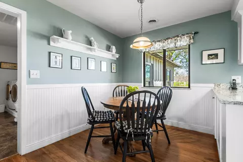Dining - 22145 Gilmore Ranch Rd, Red Bluff, CA 96080 photo 1 of 1