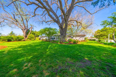 Exterior - 22145 Gilmore Ranch Rd, Red Bluff, CA 96080 photo 16 of 27