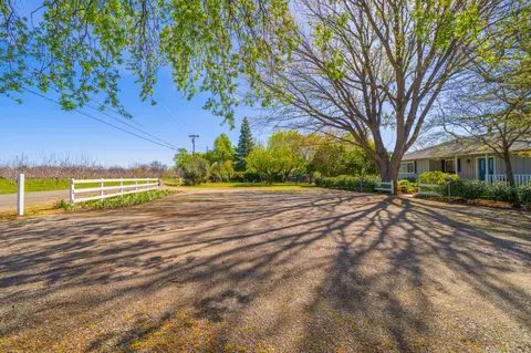 Exterior - 22145 Gilmore Ranch Rd, Red Bluff, CA 96080 photo 25 of 27