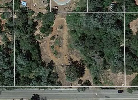 4849 Vallecito St, Shasta Lake, CA 96019