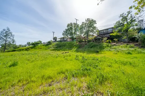 2330 West St, Redding, CA 96001 photo 25