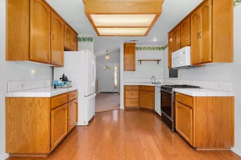 Kitchen - 2771 Dawnridge Dr, Redding, CA 96001 photo 1 of 2