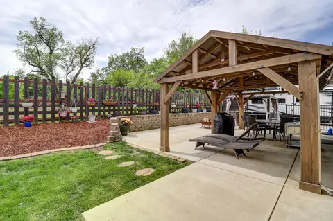 3335 Glenrock Way, Redding, CA 96001 photo 39