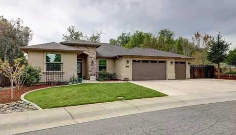 3335 Glenrock Way, Redding, CA 96001 photo 3
