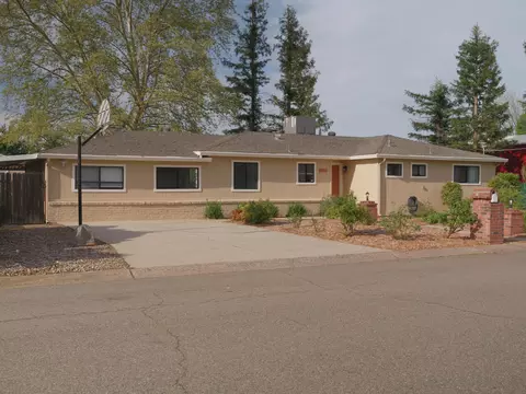 19518 Medo Vale Ln, Redding, CA 96002 photo 4
