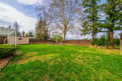 19518 Medo Vale Ln, Redding, CA 96002 photo 31