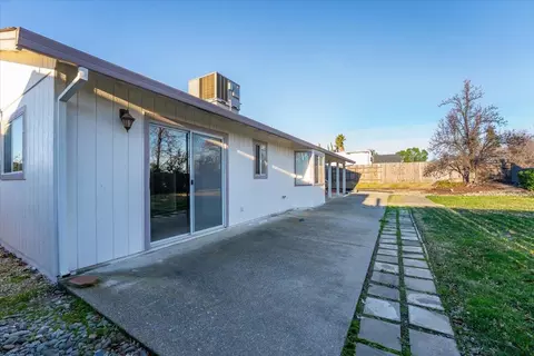 927 Partridge Dr, Redding, CA 96003 photo 22
