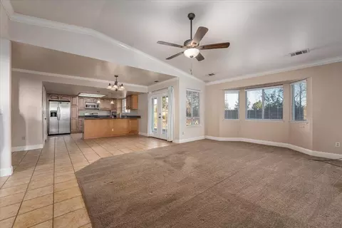 927 Partridge Dr, Redding, CA 96003 photo 5