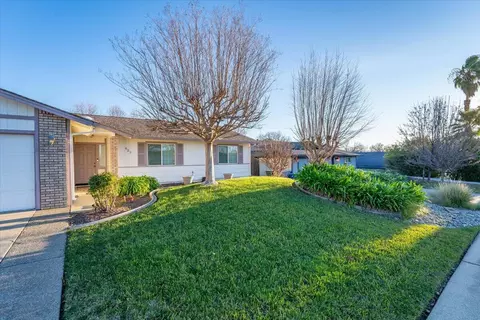 927 Partridge Dr, Redding, CA 96003 photo 3