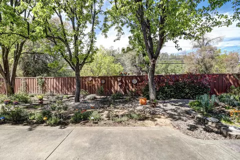 2210 Drexel Way, Redding, CA 96001 photo 45