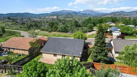 16771 Cape Cod Dr, Redding, CA 96003 photo 6