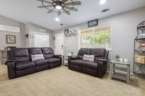 16771 Cape Cod Dr, Redding, CA 96003 photo 16